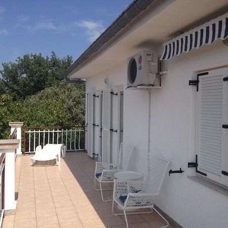 Pinezići Apartmani Josko מראה חיצוני תמונה