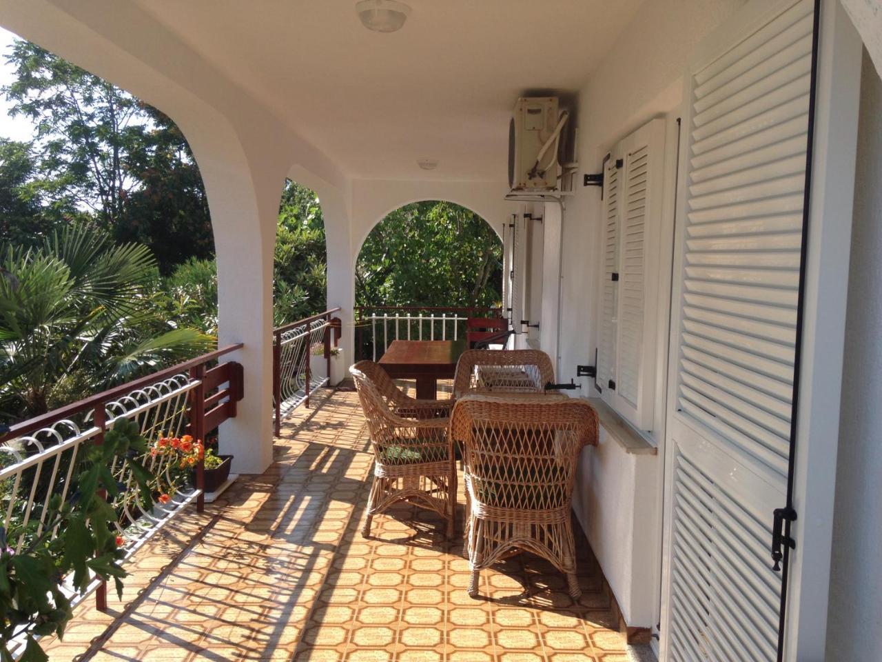 Pinezići Apartmani Josko מראה חיצוני תמונה